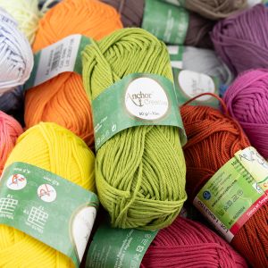 Yarn Anchor Creativa 50 g / Different shades