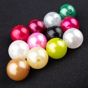 Mother-of-pearl pearls 14 mm / Different shades